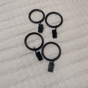 Black ring curtain clips